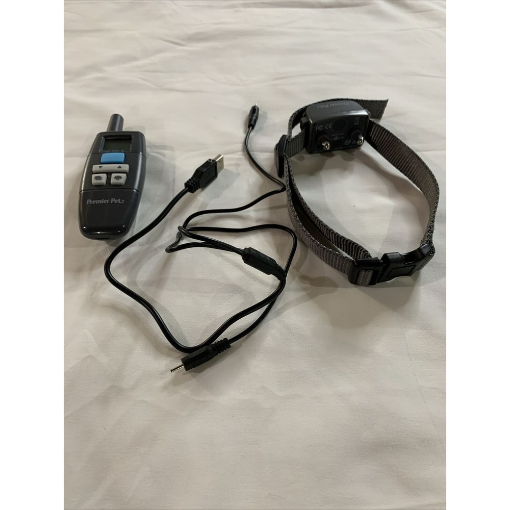 Premier Pet 300 Yard Remote Trainer Corrects Unwanted Behaviors for All Sizes 🐶